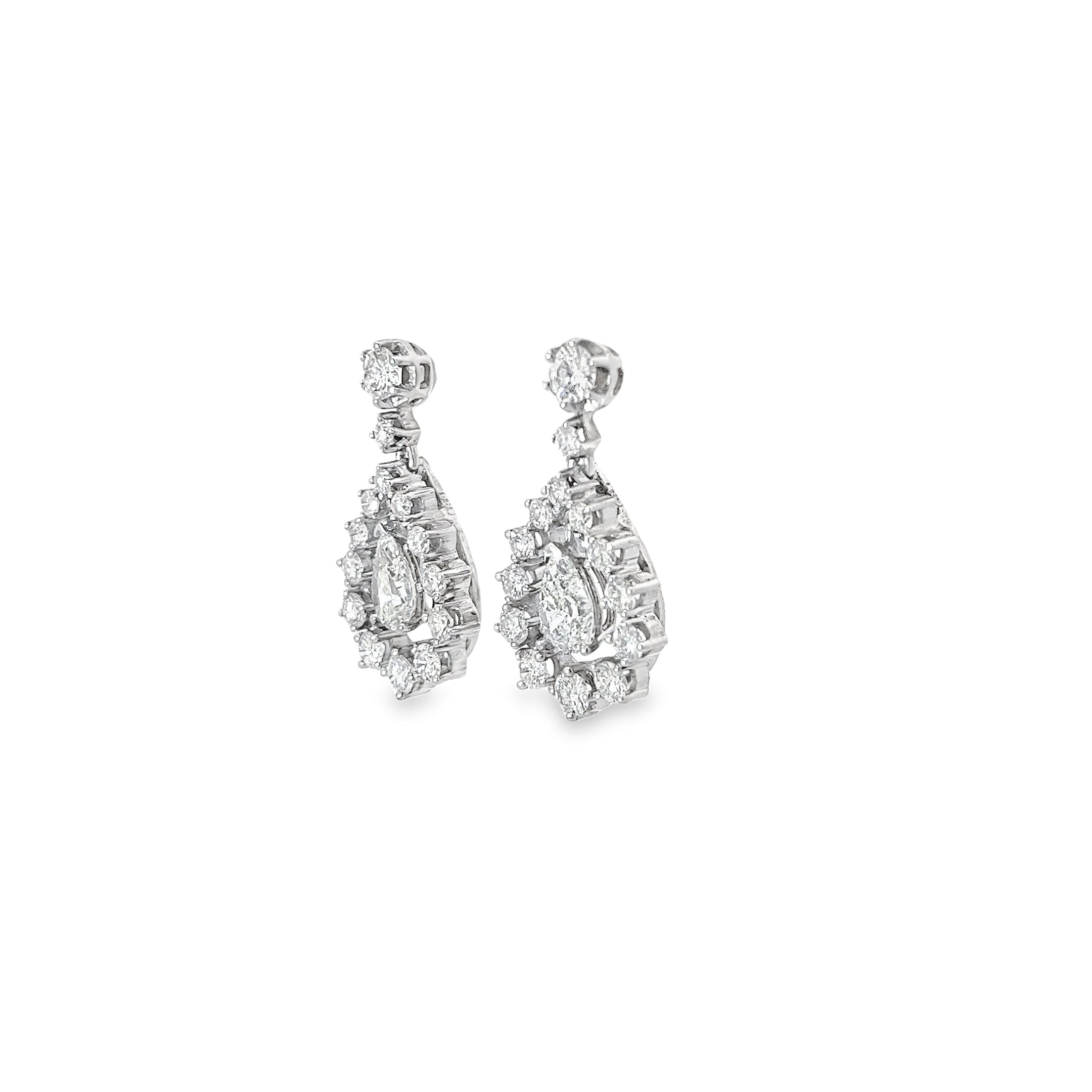 18k White Gold 3.90ct F VS1 Pear Shape and Round  Diamond Drop Earrings
