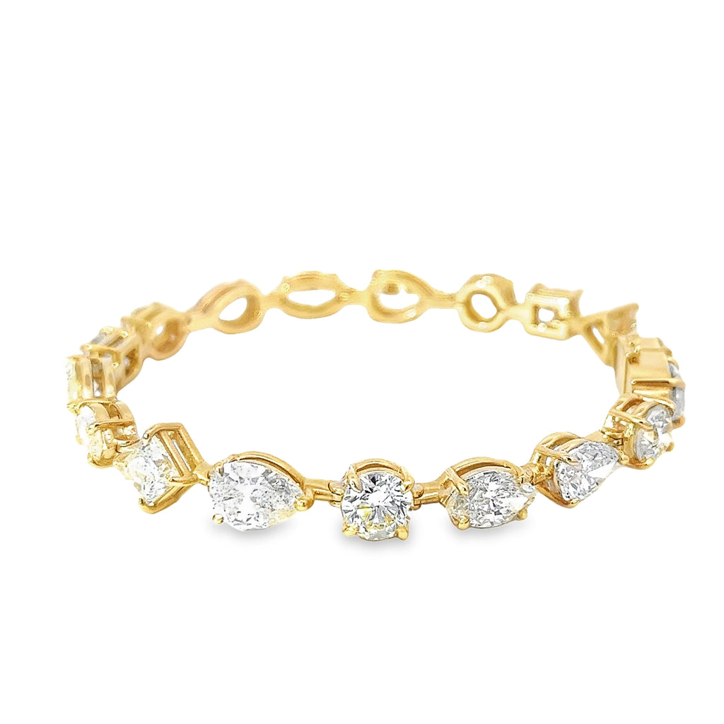 18KY 16.65CT IJ VS2/SI1 MULTIPLE SHAPE DIAMOND BRACELET