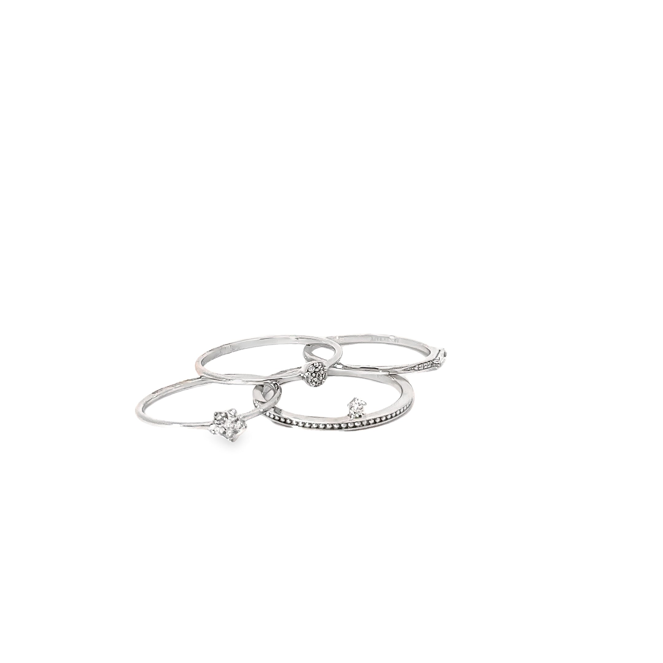 18k white gold .10ct G VS2 Round diamond stackable ring