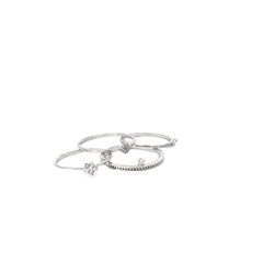 18k white gold .10ct G VS2 Round diamond stackable ring