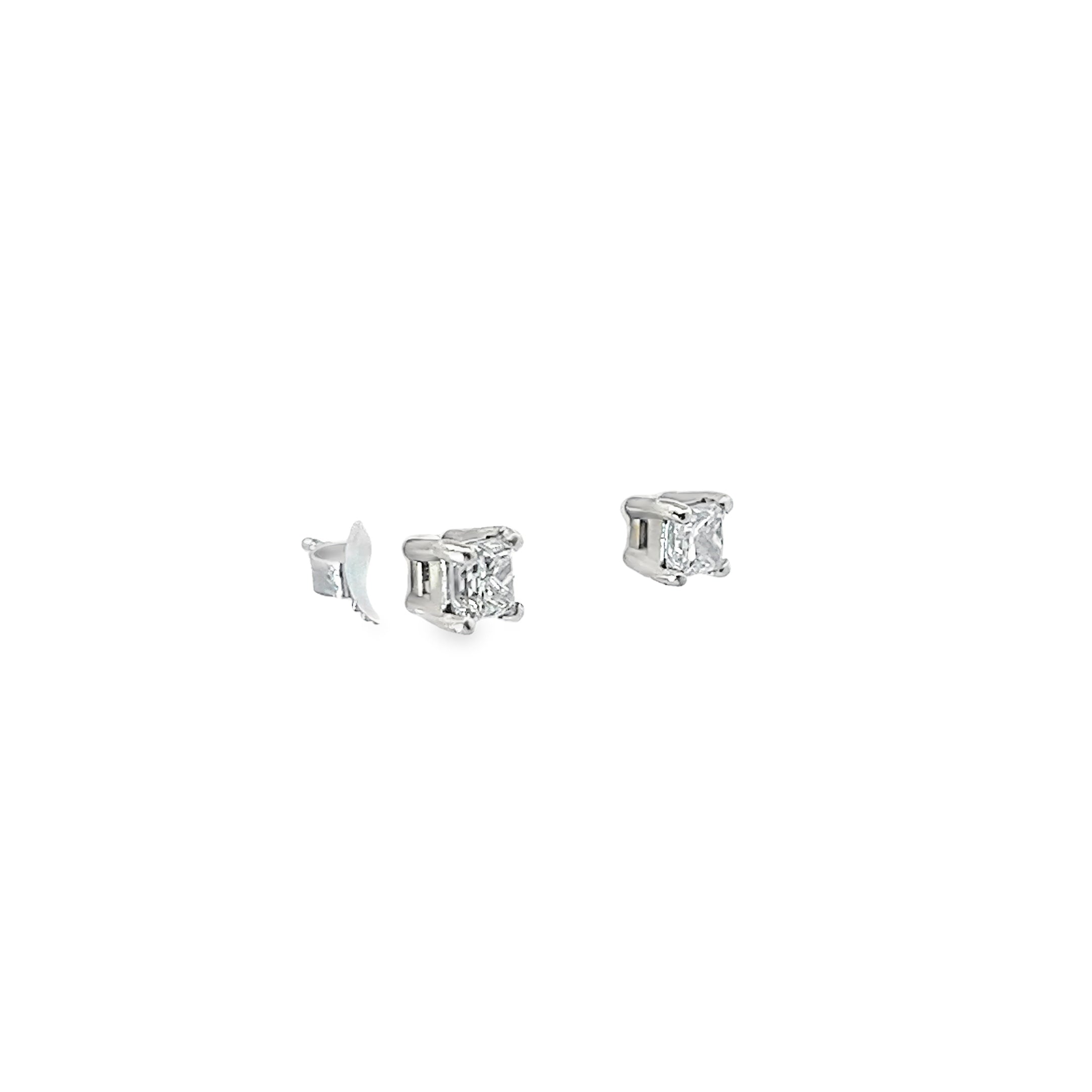 14k White Gold .75CT G VS2 Princess Cut Diamond Stud earrings