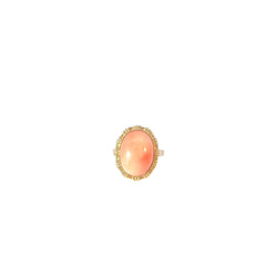 14k Yellow Gold Vintage Oval  Coral ring