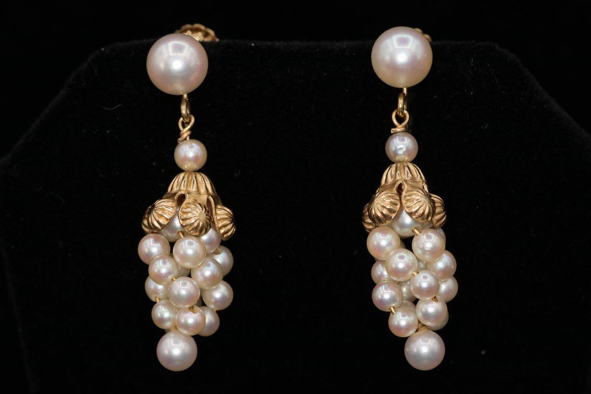 Ladies Vintage 14k yellow Gold Pearl Drop earrings