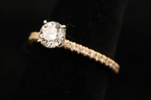 Load image into Gallery viewer, Ladies 14k yellow gold Round Diamond Engagement ring