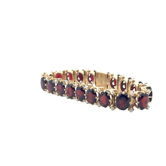 14k Yellow Gold 50.00ct (19) Oval Garnet and (40) 2mm Pearls Vintage Bracelet