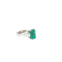 18k White Gold 3.00ct Colombian Emerald and along the band .60ct VS2 Round Diamond Ring