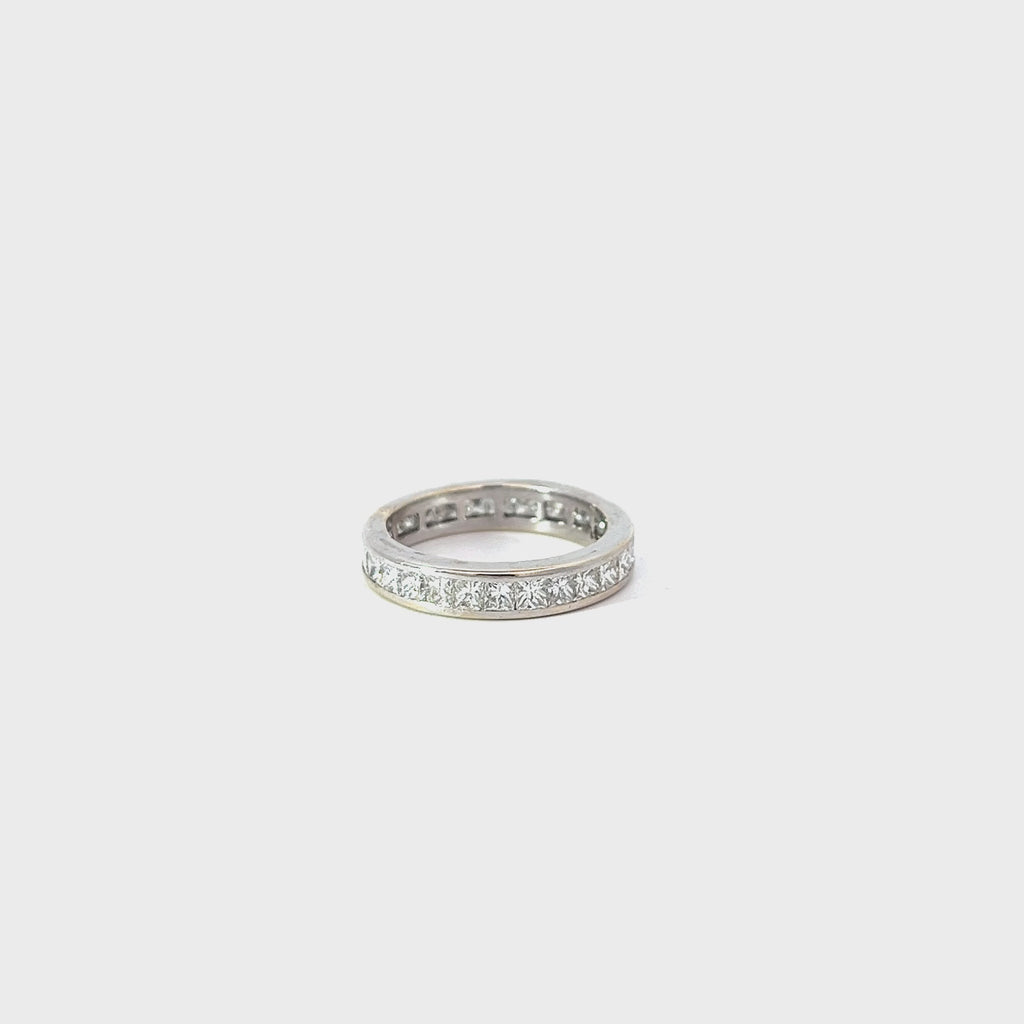 18k White Gold 2.00CT F VS2 Princess Cut Diamond Princess Cut Eternity Band