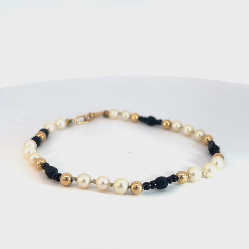 14k Yellow Gold Pearl and Onyx Beaded Bracelet 7 1/2 "inch 4.5mm