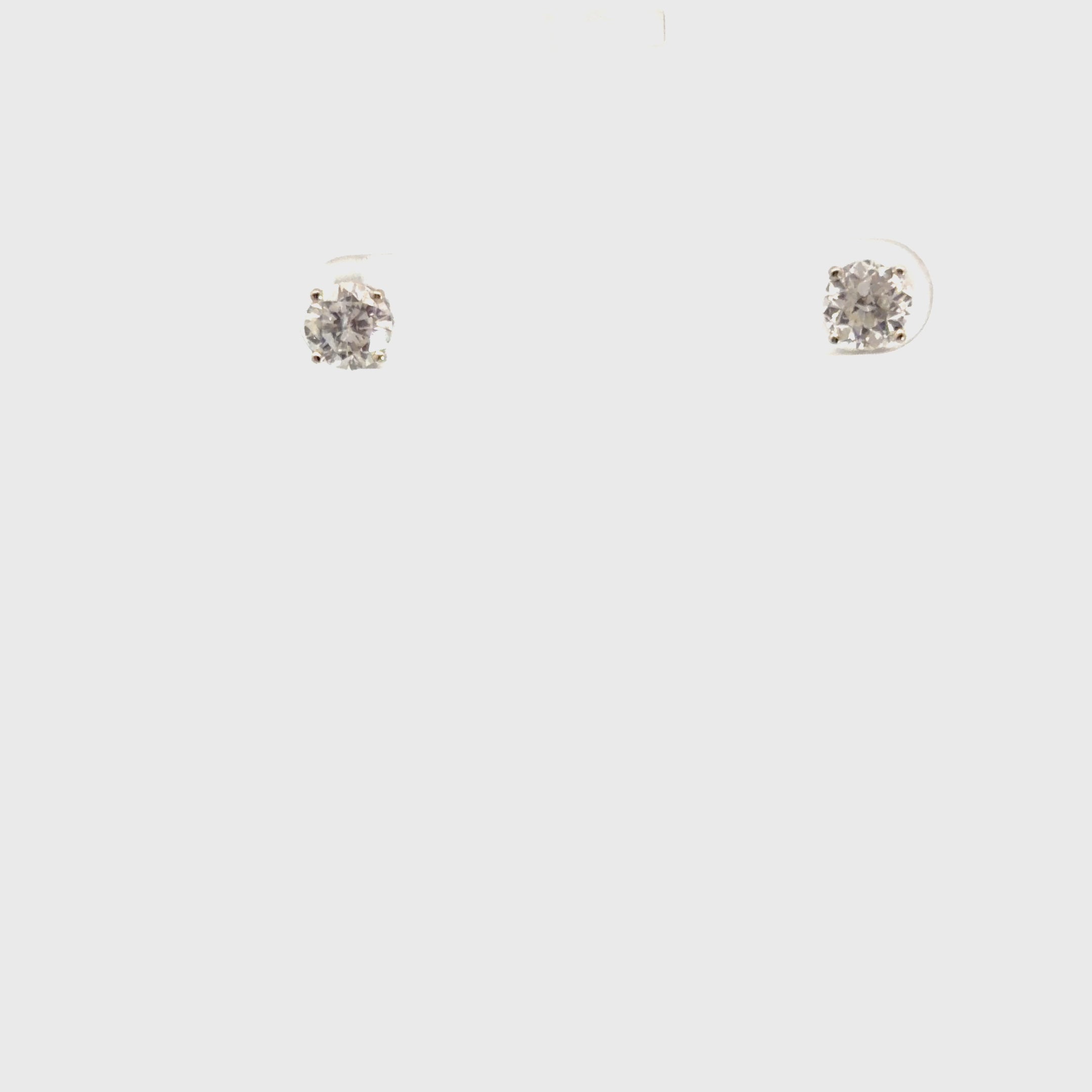 14k White Gold 1.68ct G SI1 Round Diamond 4 Prong Stud Earrings