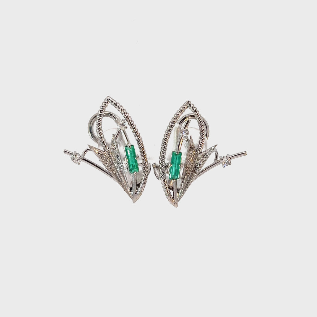 18k White Gold .30ct  Baguette Colombian Emerald /.30ct G SI1 Round Diamond Vintage Earrings