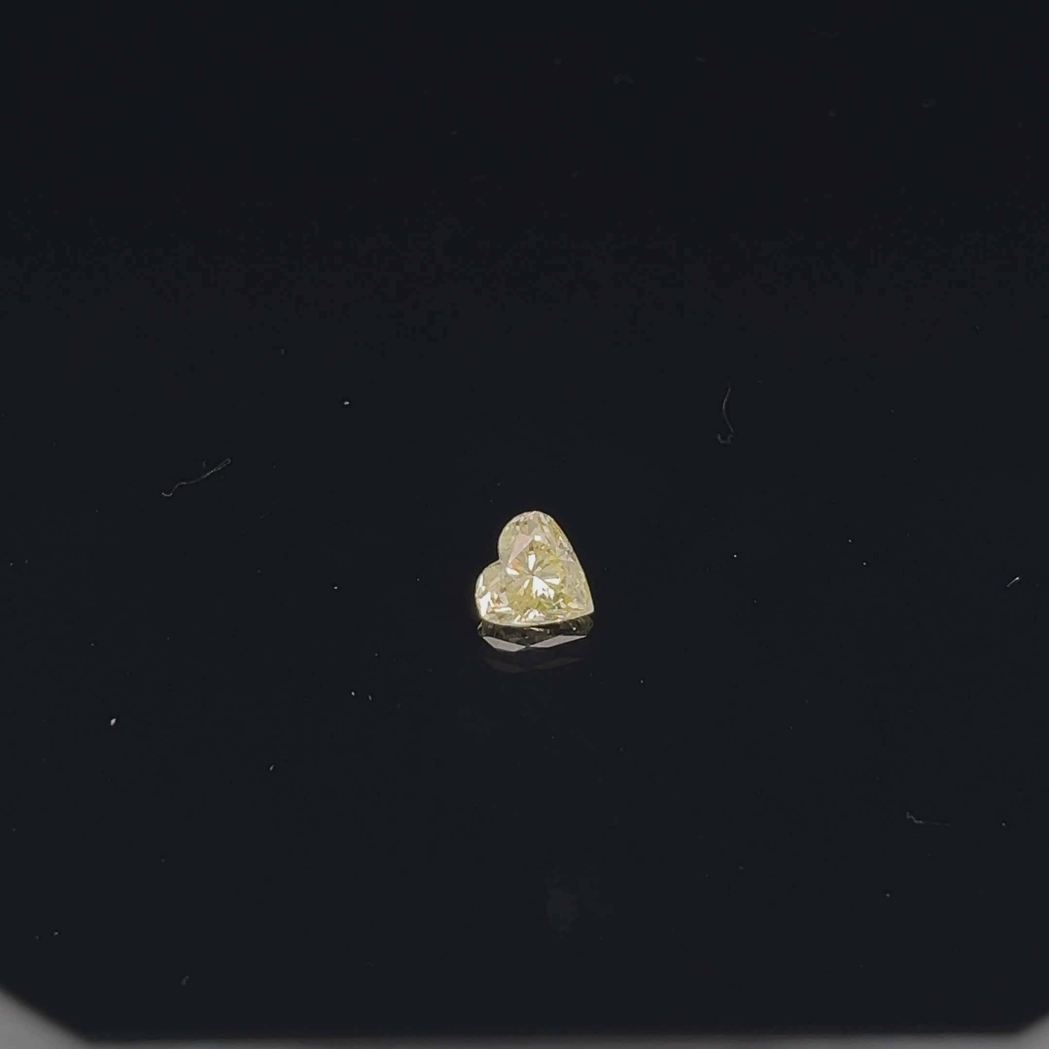 1.10cts Natural fancy yellow in color and I1 in clarity
