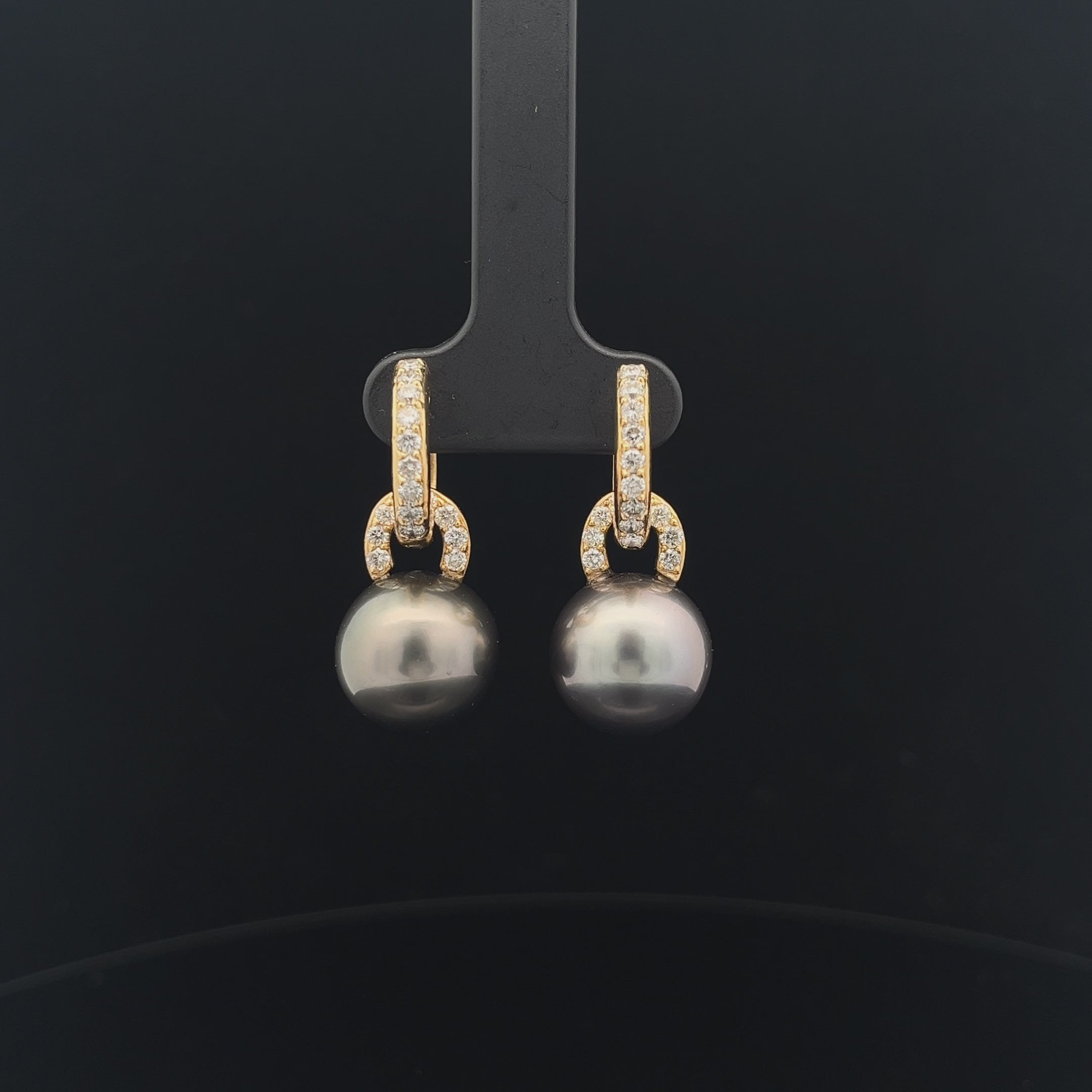 18k Yellow Gold 1.00ct F VS2 Round Diamond and Tahitian 13mm Pearl Earrings