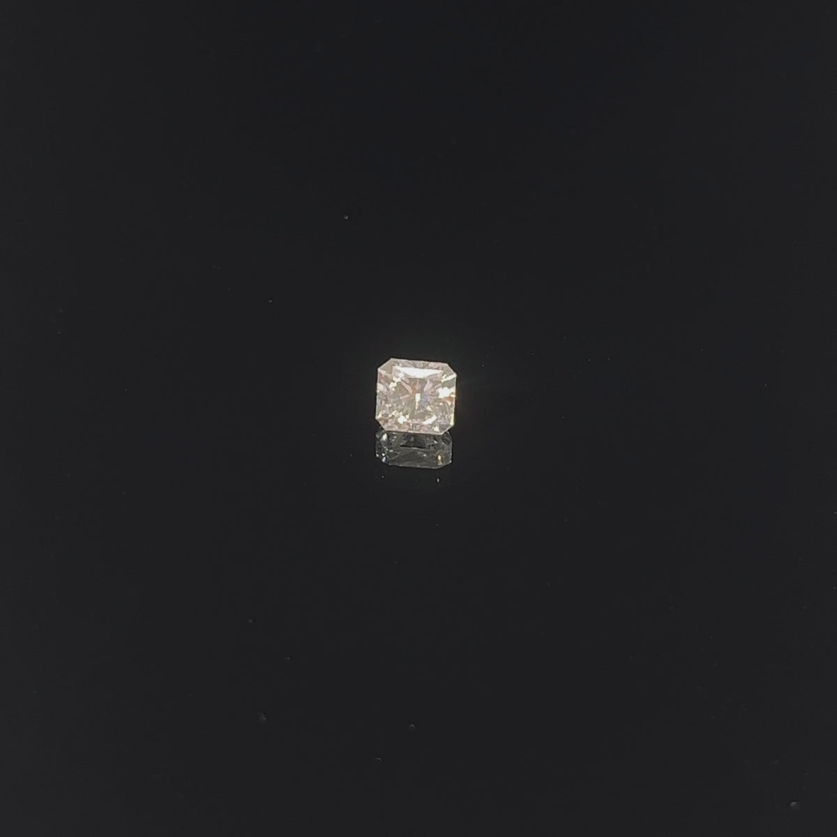 0.70ct F VS2 Cushion Loose Diamond Certified by GIA #14948376