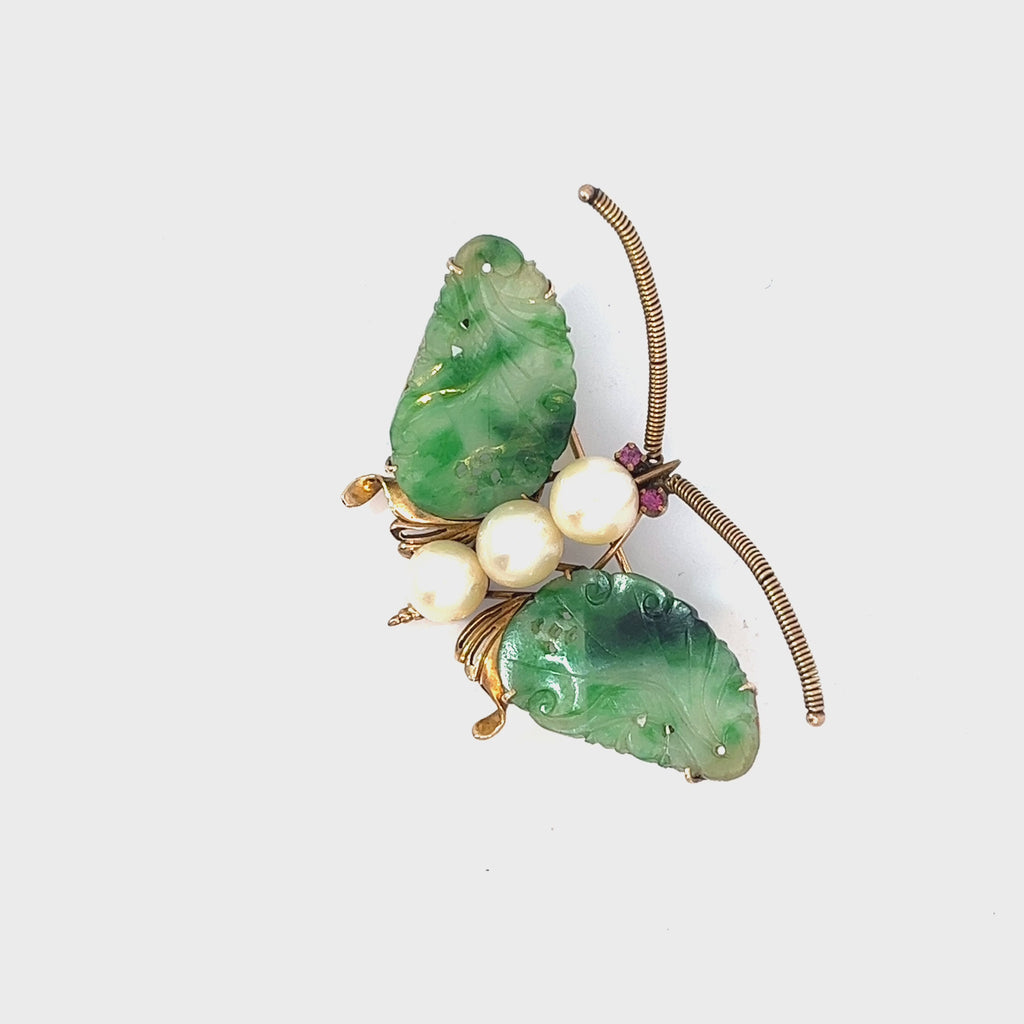 14K  YELLOW GOLD 3 PEARLS, RUBY EYE AND CARVED JADE "FEI CUI" TRANSLUCENT BUTTERFLY , COLOR MOTTLED GREEN , SPECIES : JADEITE JADE AND TYPE  A AND 10.71 GRAMS
