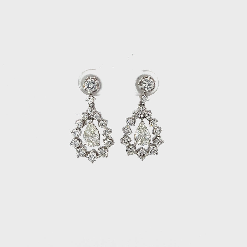 18k White Gold 3.90ct F VS1 Pear Shape and Round  Diamond Drop Earrings