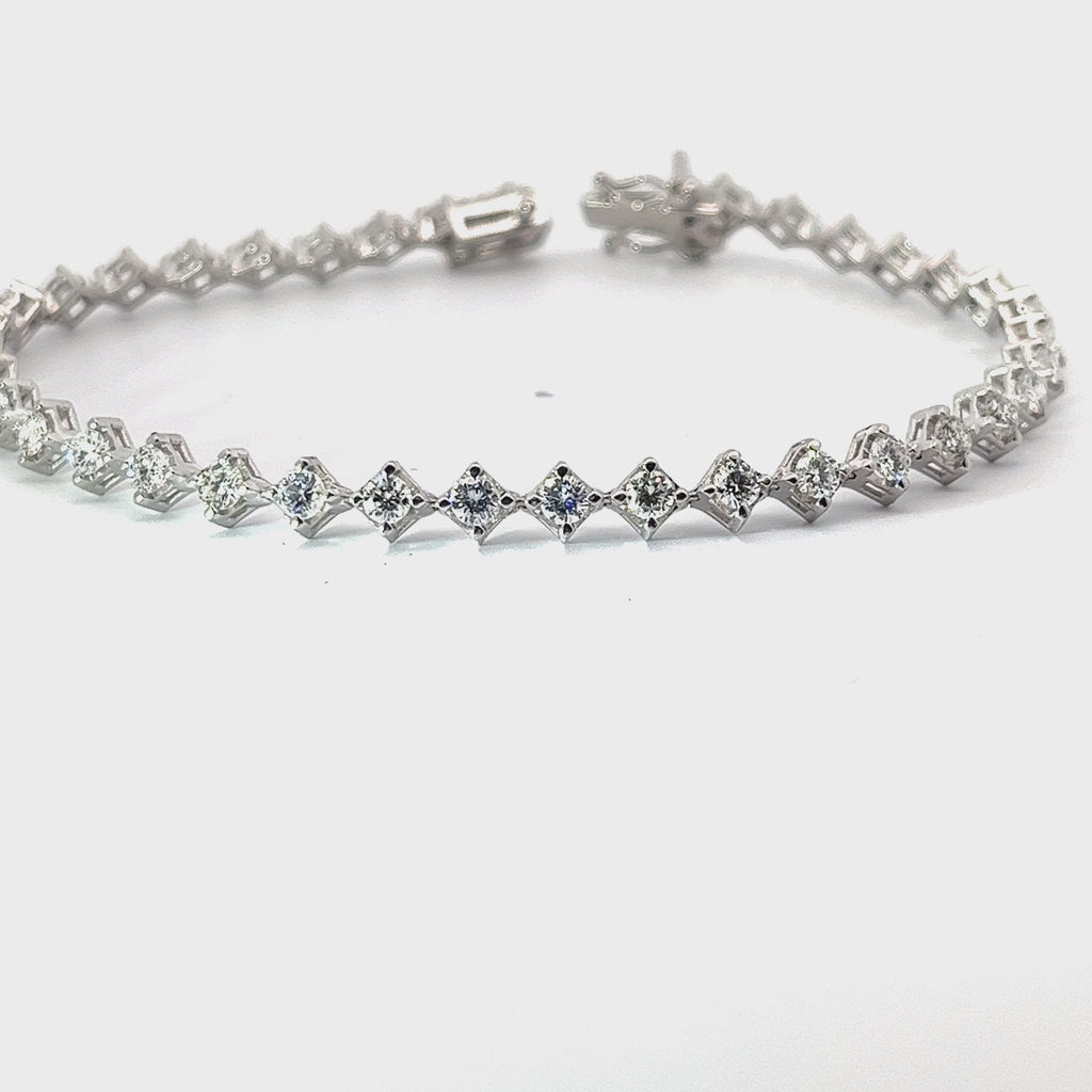 14k white gold 3.00ct G VS2 Round Diamond Tennis Bracelet