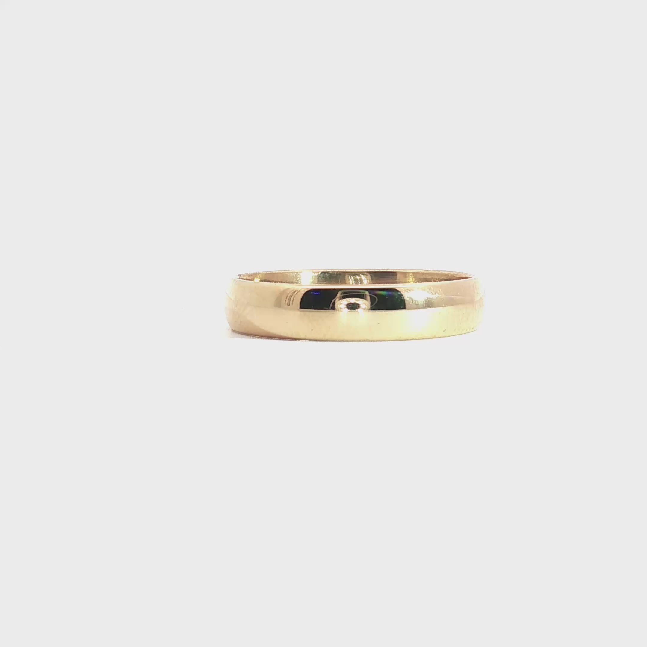 18k Yellow Gold Wedding Band Size 8 1/2 3.6 gram