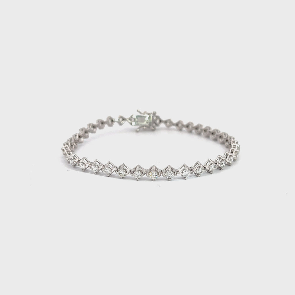 14k white gold 3.00ct G VS2 Round Diamond Tennis Bracelet