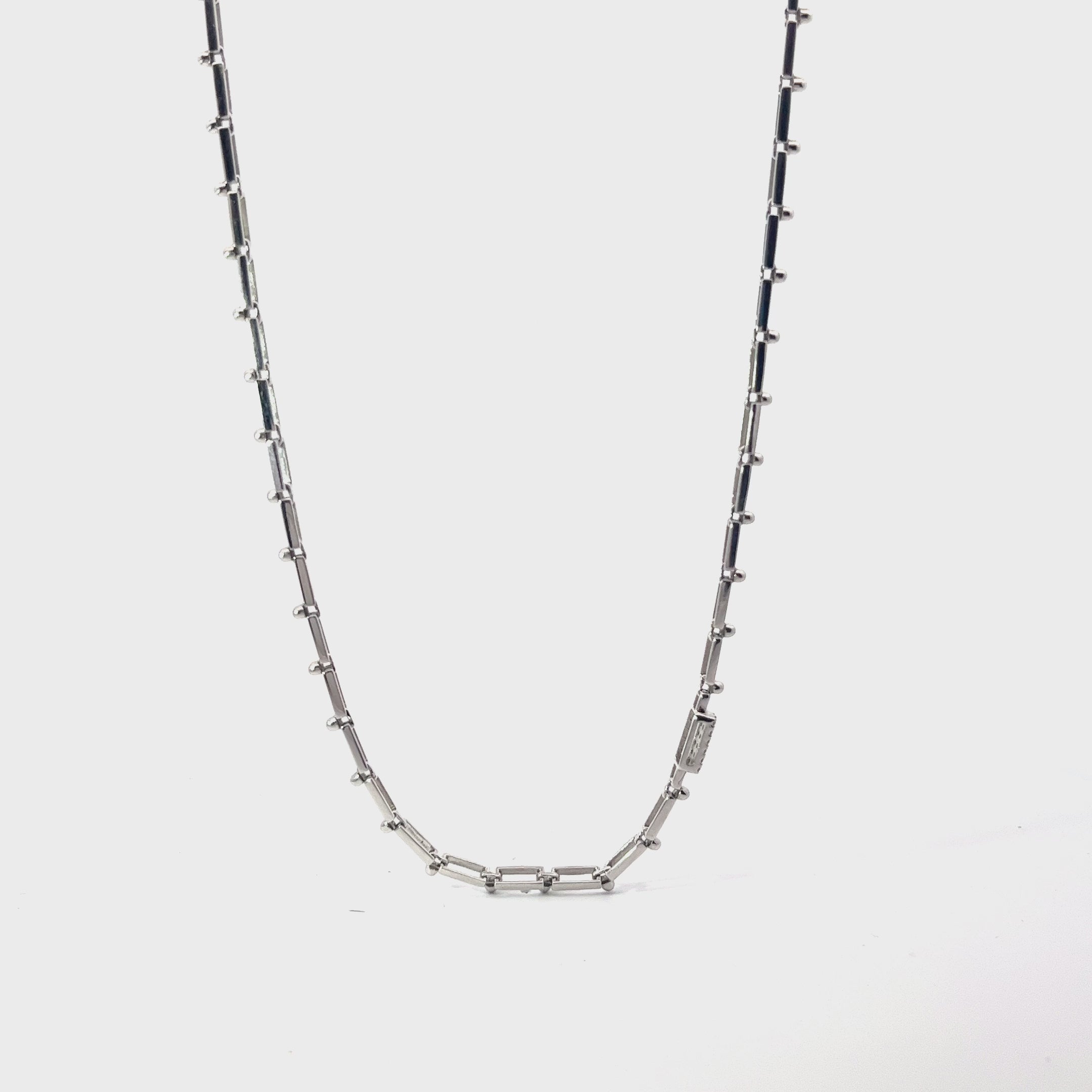 14k White Gold .30ct G VS2 Round Diamond Chain Link Necklace with Square Diamond Accent 11.6 Gram