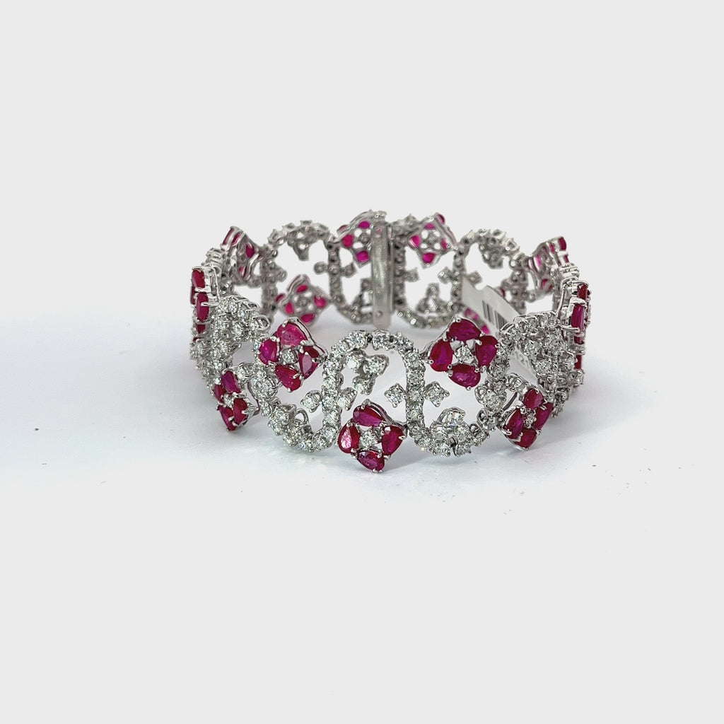 18k White Gold 10.50ct Pear Shape Ruby and 7.00ct G VS2 Round Diamond Vintage Bracelet