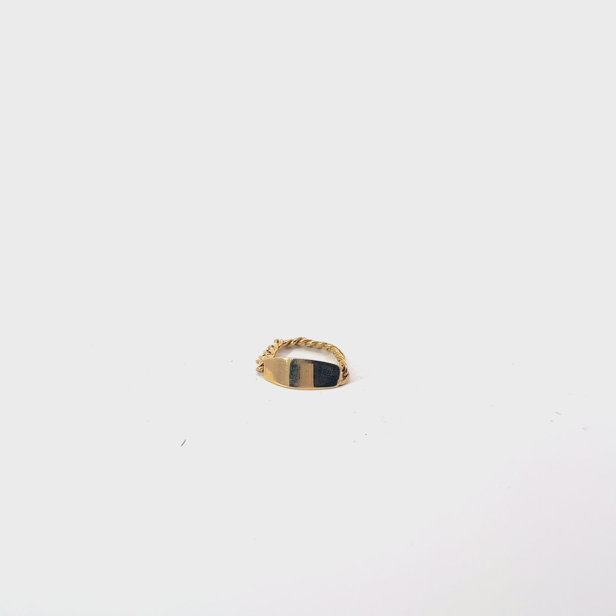 18k Yellow Gold 2.01 Grams ID Ring