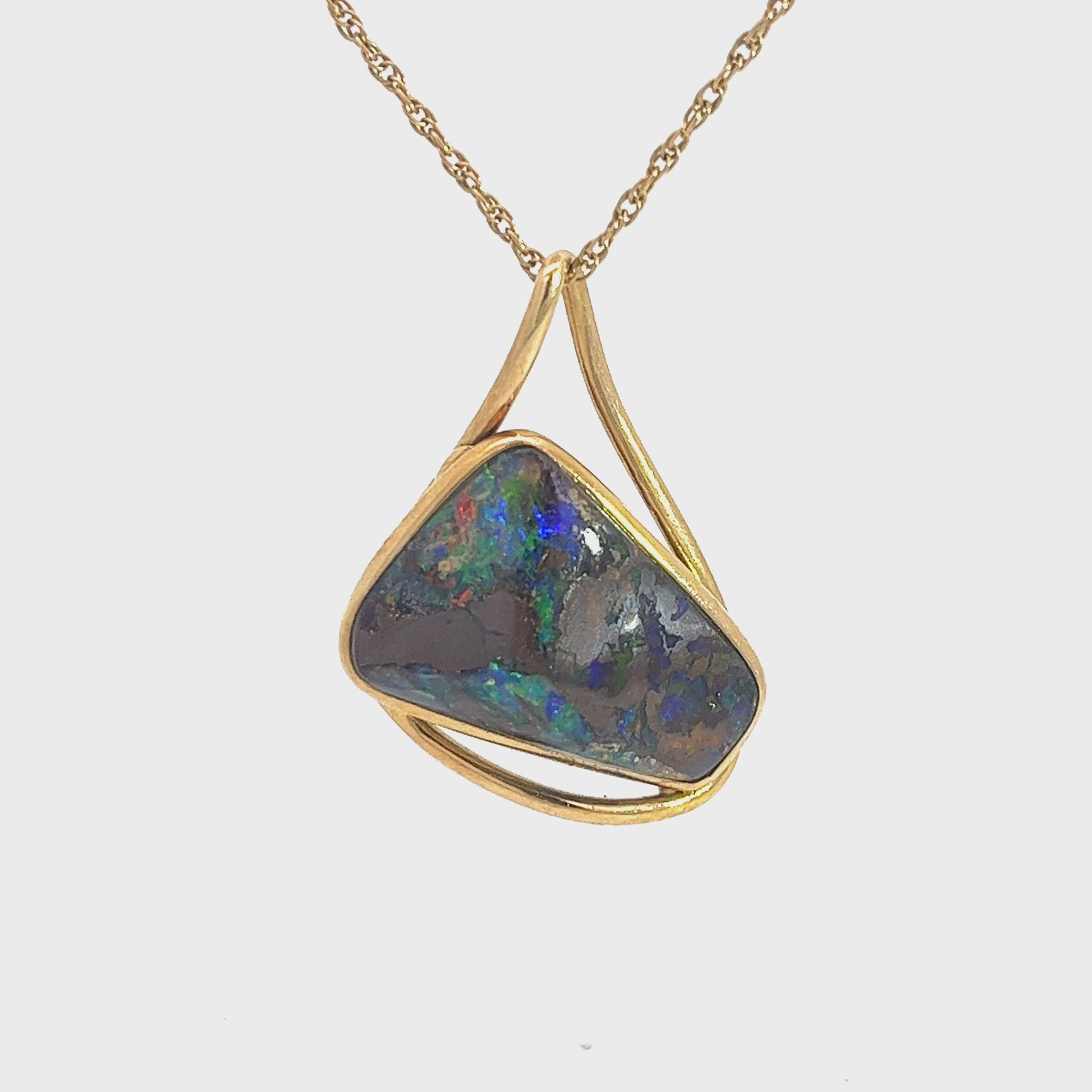 18k Yellow Gold Free Form Opal Necklace 18"inch