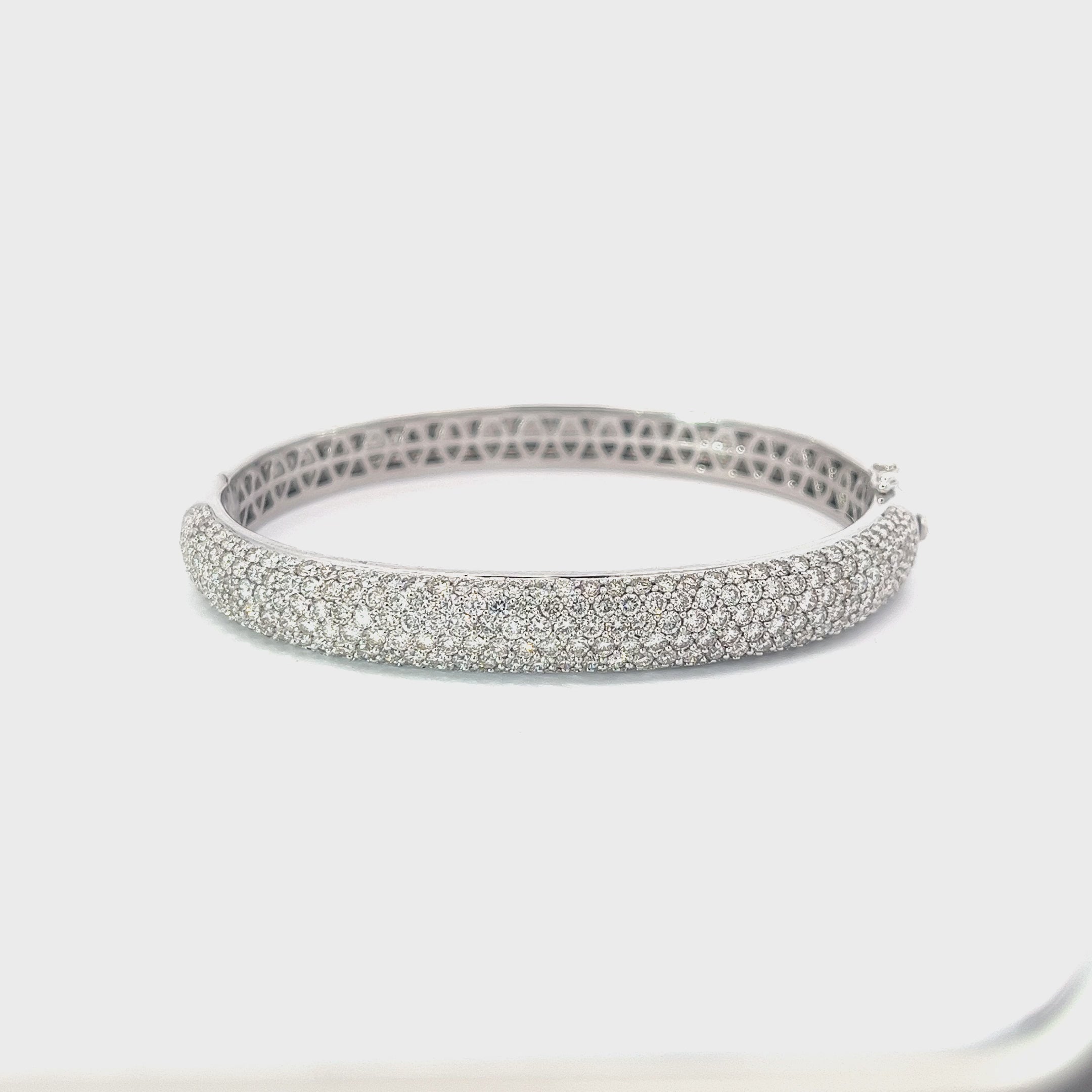 18k White Gold  5.10ct  F VS2 24.3 Gram 8.3 Wide Pave Diamond Bangle Bracelet