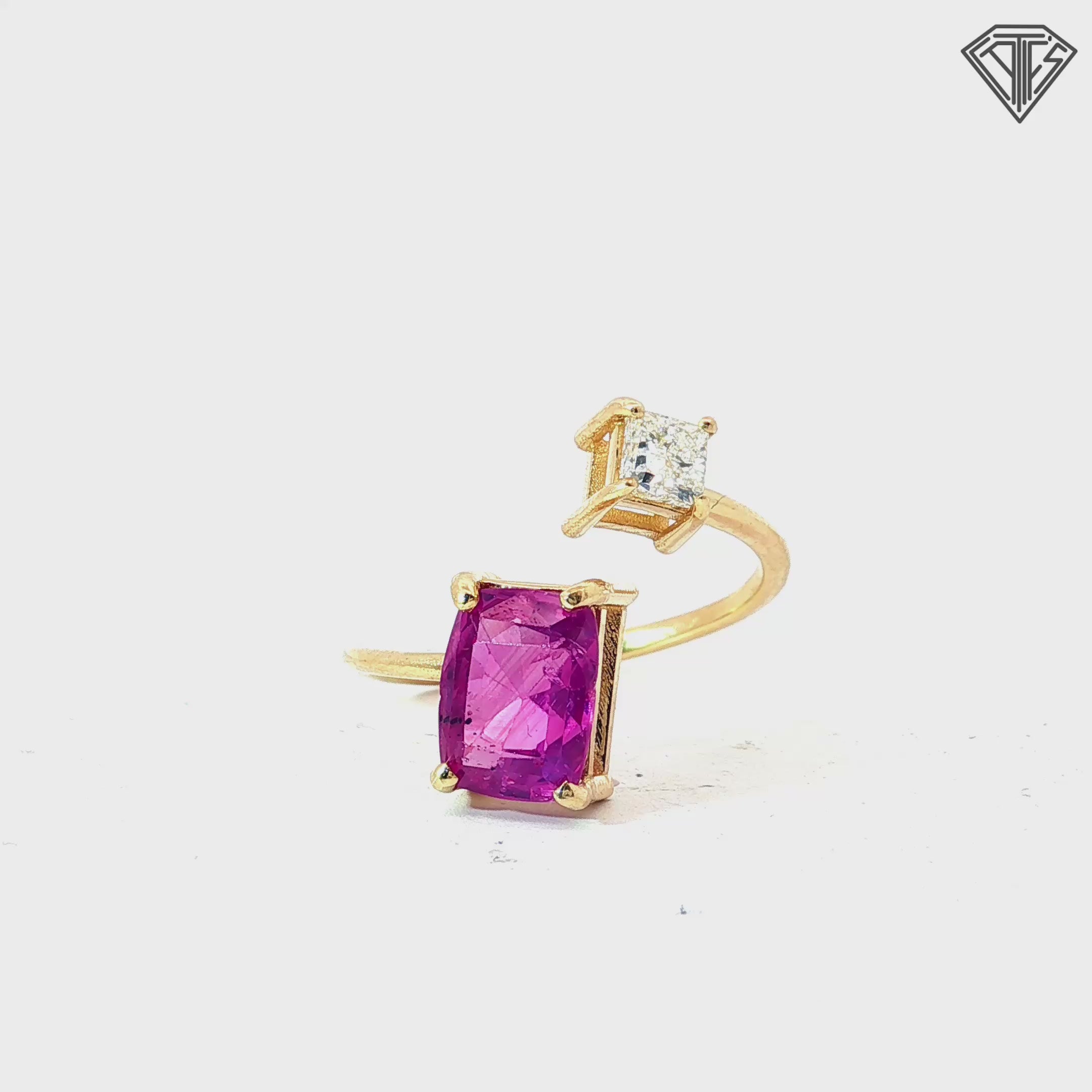 14k Yellow Gold 2.00ct Emerald Cut Pink Sapphire/ .25ct I SI1 Princess Cut Diamond Toi et Moi Ring Size 6