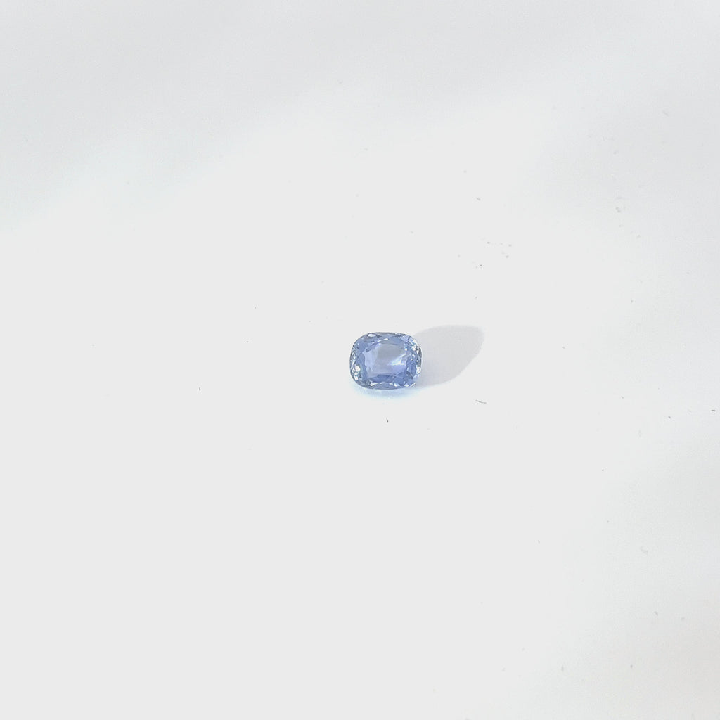 2.96 CT CUSHION BLUE SAPPHIRE GIA
