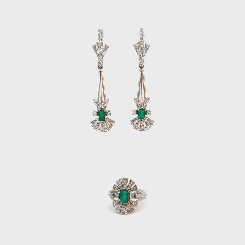 18KW .50CT COLOMBIAN EMERALD FVS2/1CT TOTAL WEIGHT DIAMOND VINTAGE MATCHING EARRING/RING SET