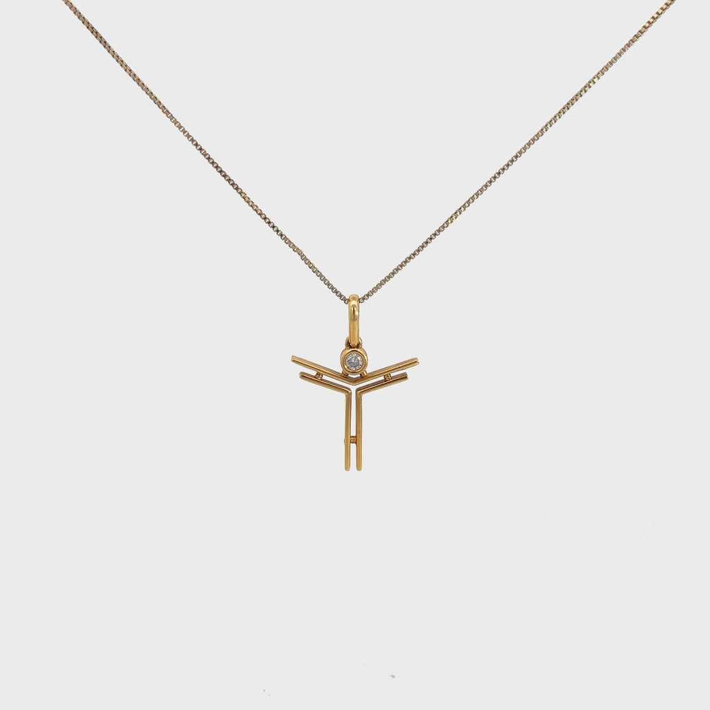 18k Yellow Gold .08 G VS2 Round  Diamond Boy Cross Necklace