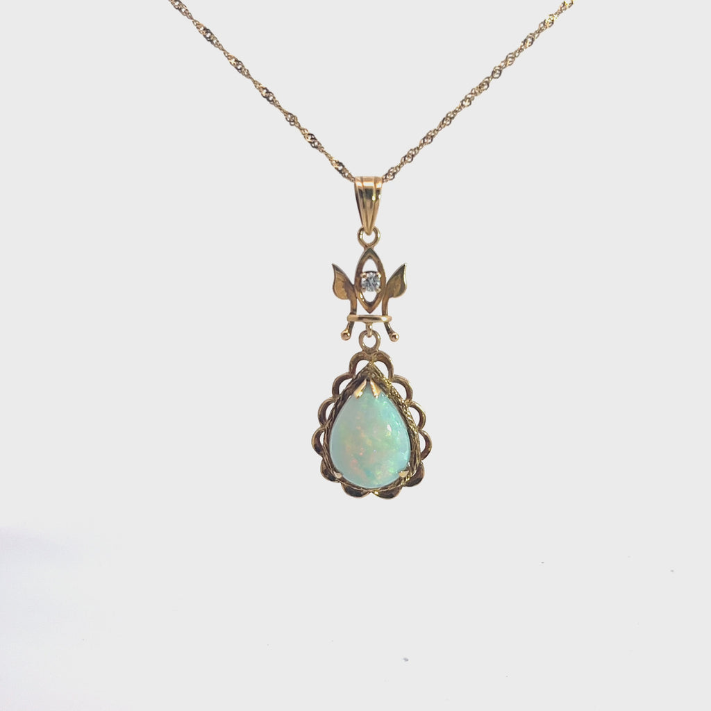 14k Yellow Gold Vintage Round Diamond and Pear Shape Opal Necklace
