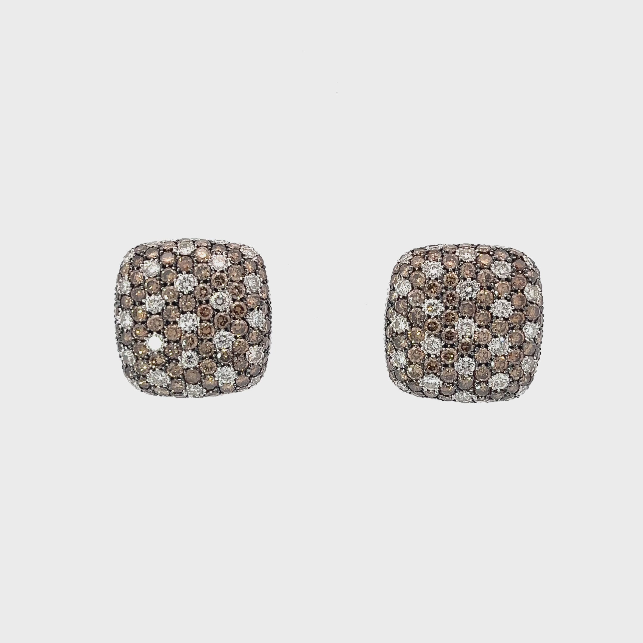 18k White Gold 3.00ct VS2 Round Chocolate Diamond and 2.5ct F VS2 Round Diamond Checker Board Set 20mm 20.5 Grams Vintage