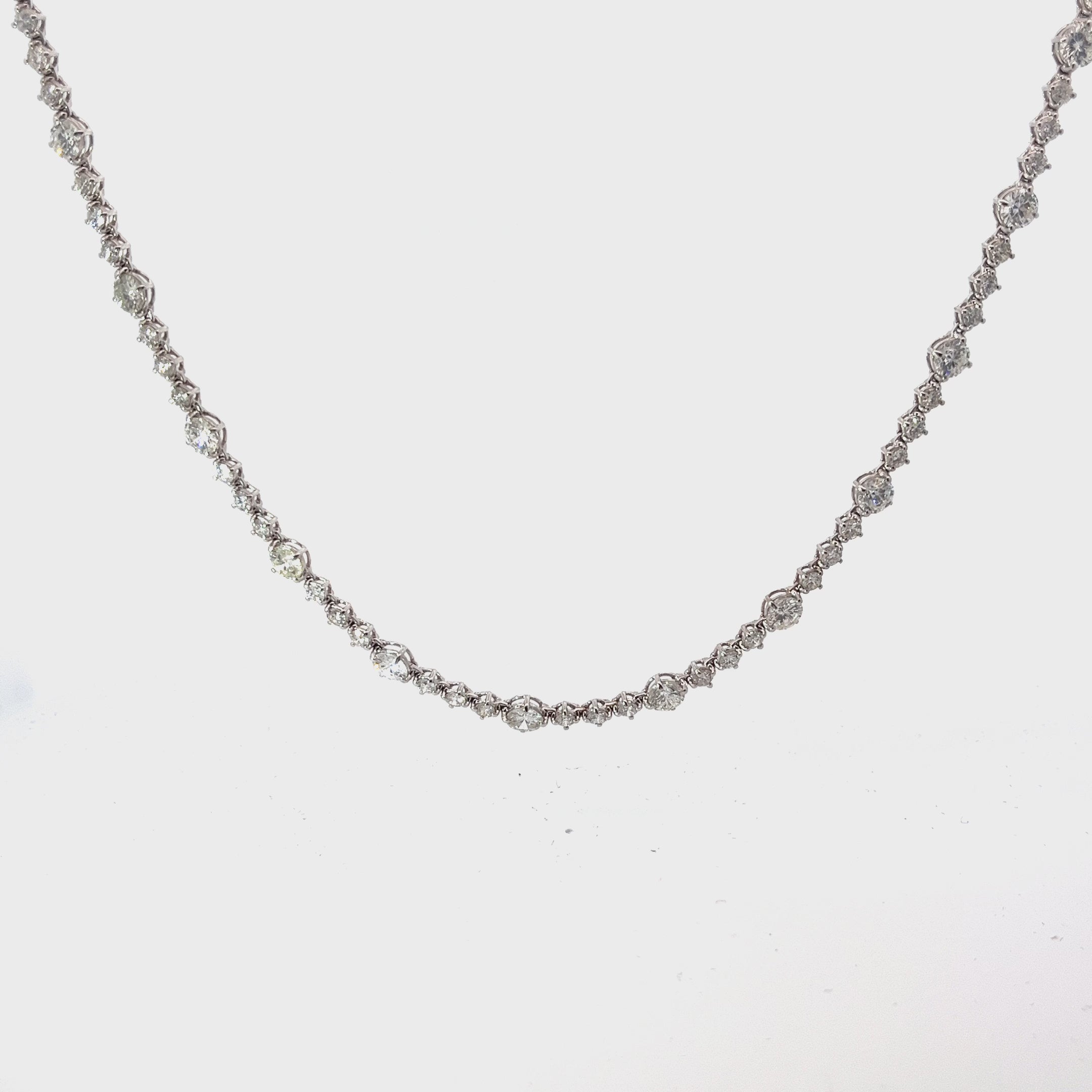 18k White Gold 14.10ct G SI1 Round Diamond Necklace