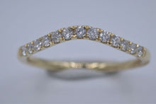 Load image into Gallery viewer, Ladies 14k Yellow Gold Diamond wedding band/ring