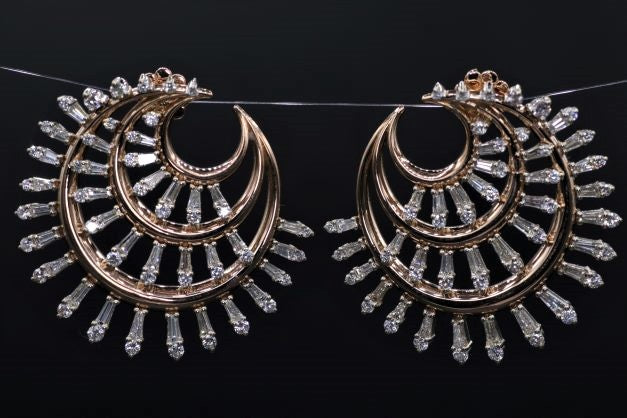 Ladies 18k Rose Gold Diamond Hoop Earrings
