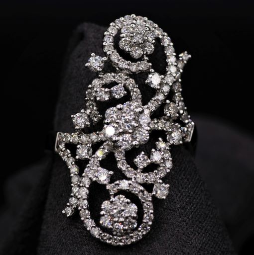 Ladies 18k White Gold Vintage inspired Diamond Ring