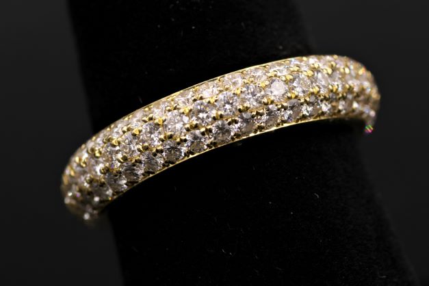Ladies 18k Yellow Gold Diamond Pave Eternity Band ring