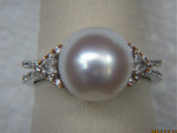 Ladies 18k White and Rose Gold Diamond and Pearl Ring