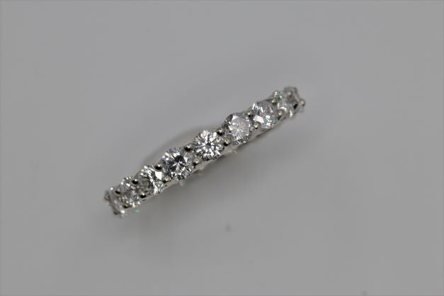 Ladies 14k White Gold Shared Prong Diamond Eternity ring
