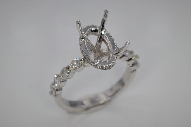 Ladies 14k White Gold Diamond Semi Mount ring