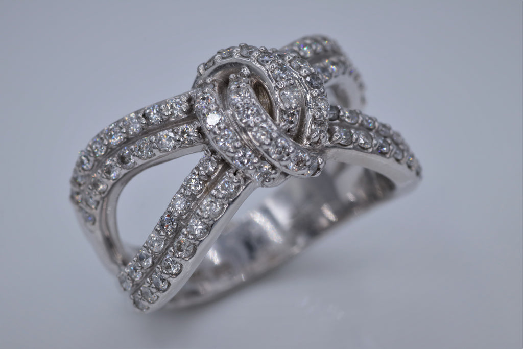 Ladies 14k White Gold Diamond Love Knot Ring