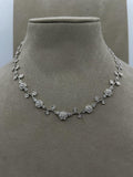 Ladies 18k White Gold Diamond Flower Necklace